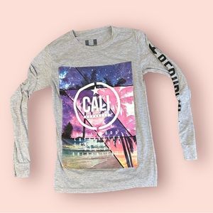 ( Retail $40) Men’s Grey Long Sleeve Cali T-shirt (size M)